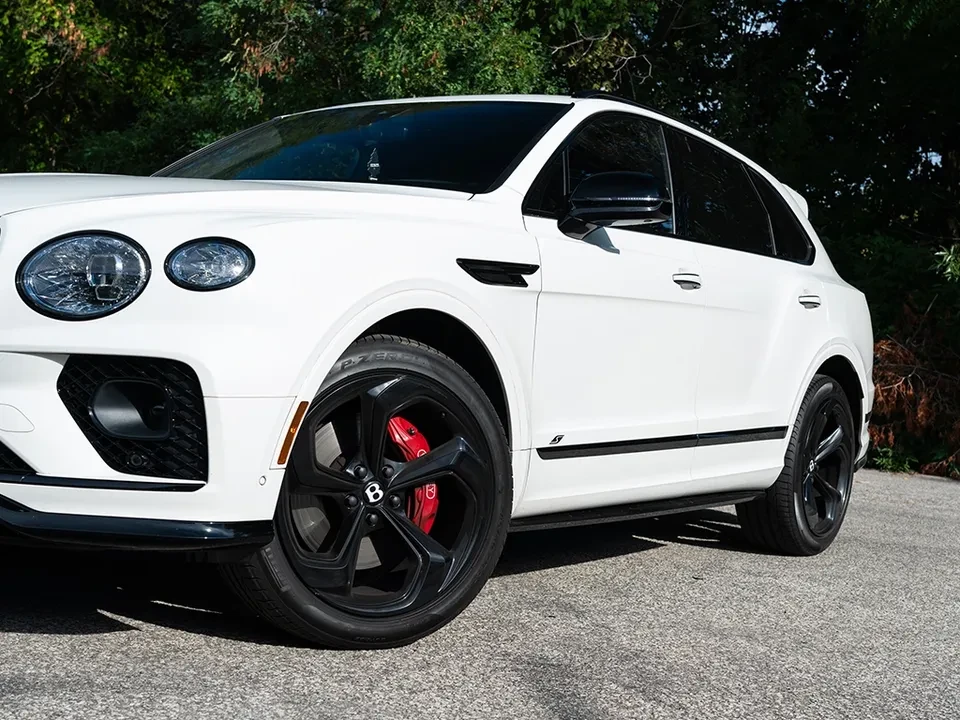 2023 Bentley Bentayga - Image 2 of 20
