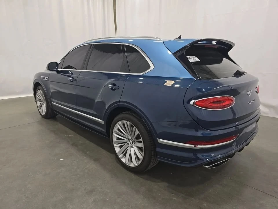 2023 Bentley Bentayga - Image 7 of 15