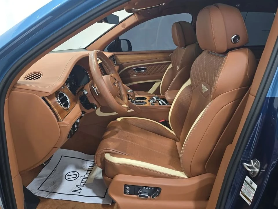 2023 Bentley Bentayga - Image 2 of 15