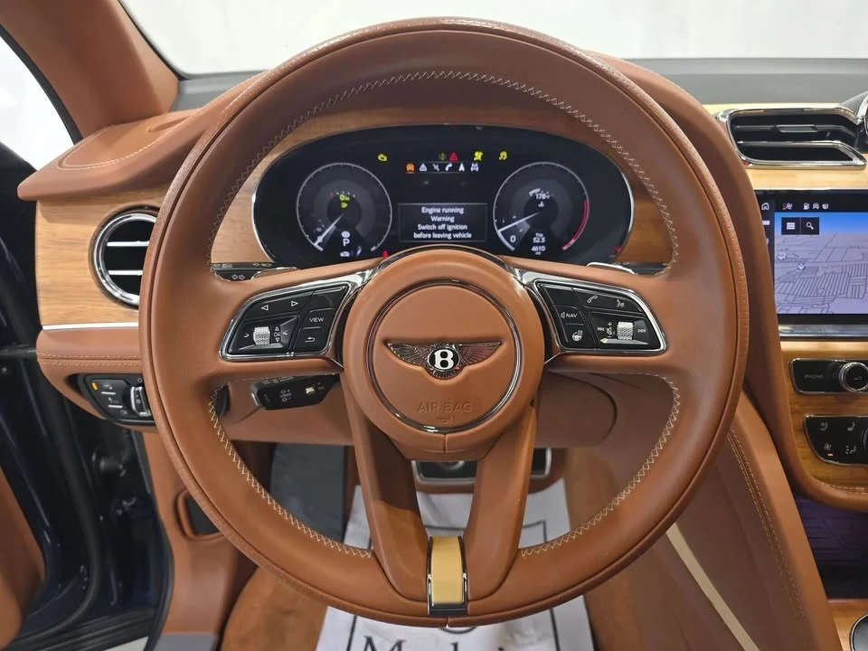 2023 Bentley Bentayga - Image 3 of 15