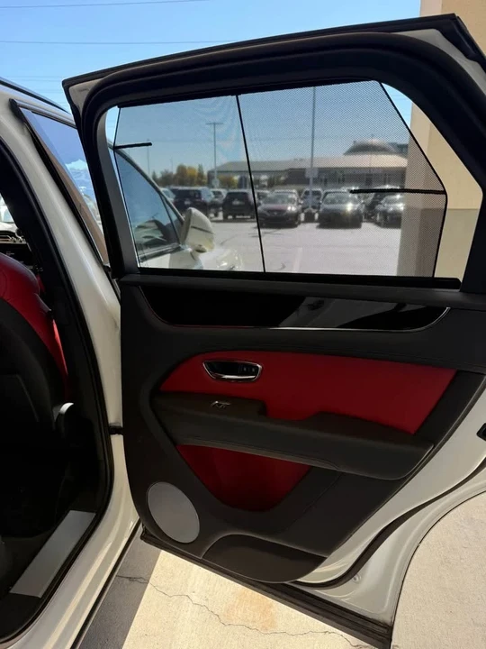 2023 Bentley Bentayga - Image 10 of 16