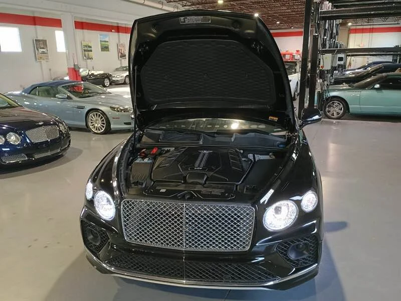 2023 Bentley Bentayga - Image 16 of 16