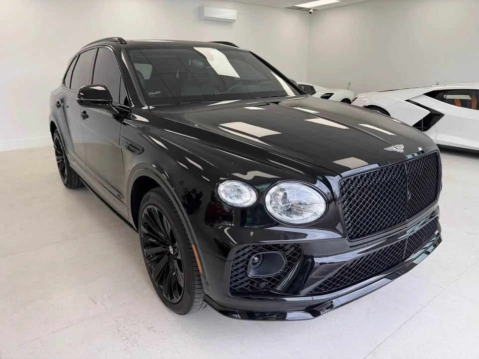 2023 Bentley Bentayga Speed - Image 2 of 19