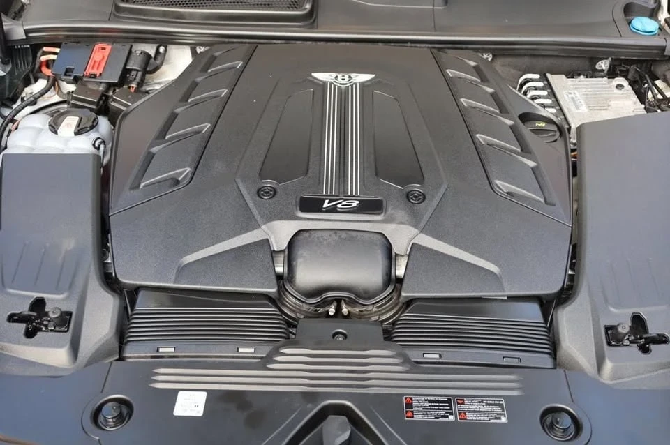 2023 Bentley Bentayga - Image 14 of 20