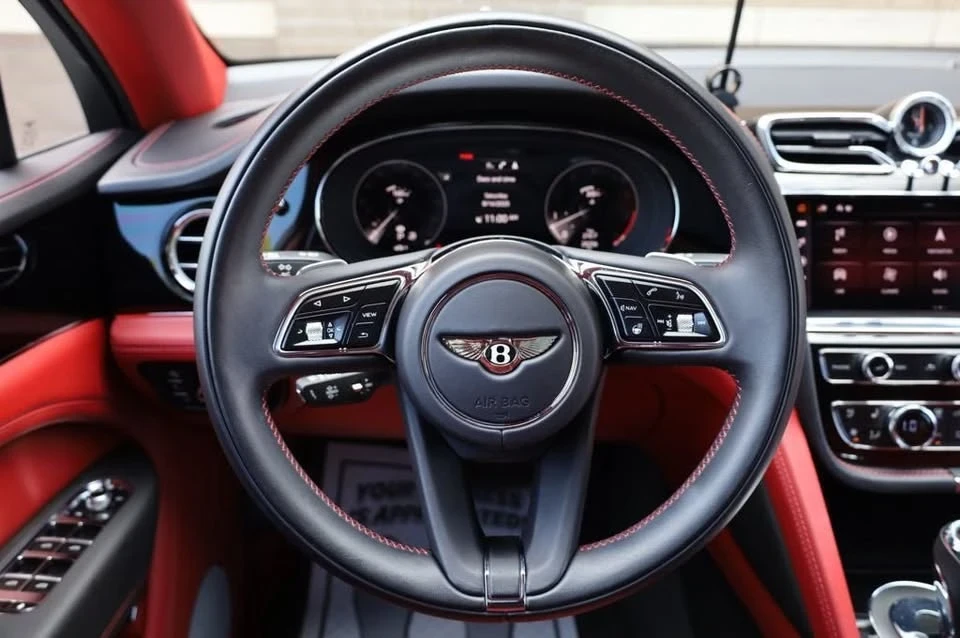 2023 Bentley Bentayga - Image 19 of 20
