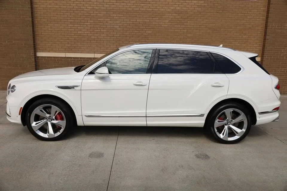 2023 Bentley Bentayga - Image 6 of 20