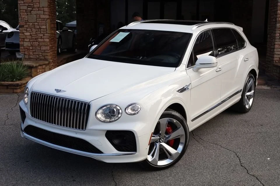 2023 Bentley Bentayga - Image 3 of 20