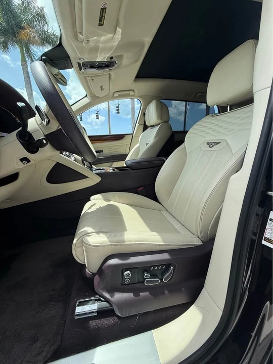 2023 Bentley Bentayga - Image 6 of 20