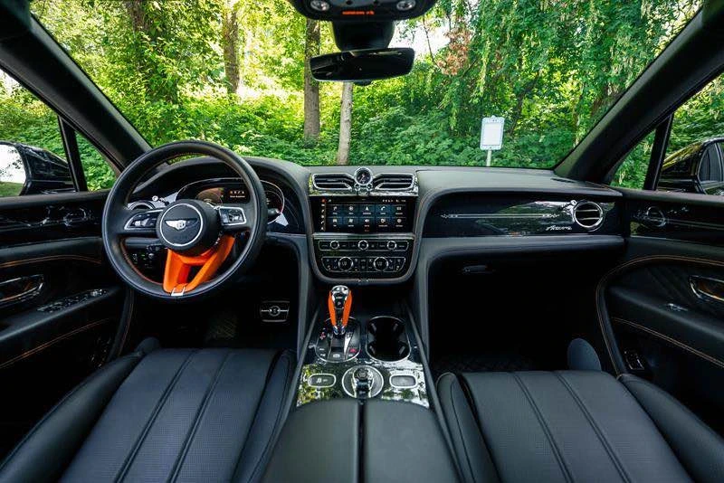 2023 Bentley Bentayga - Image 8 of 15