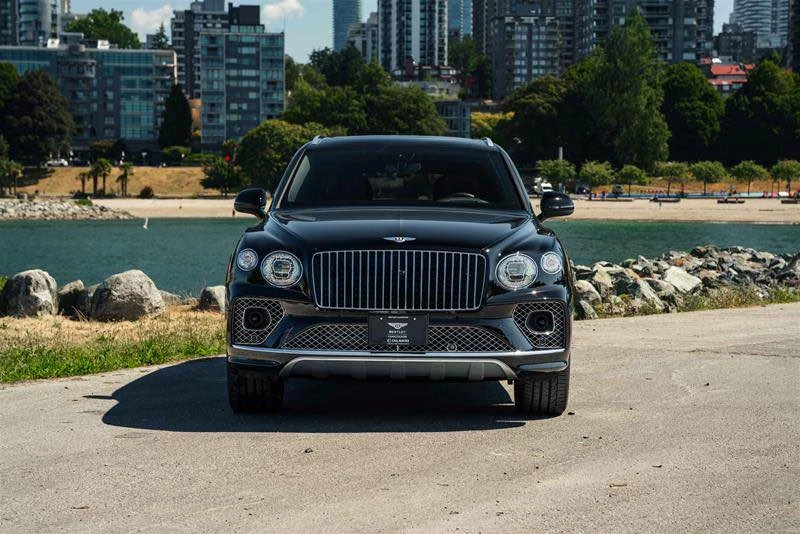 2023 Bentley Bentayga - Image 2 of 15