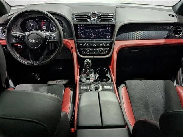 2023 Bentley Bentayga - Image 19 of 20