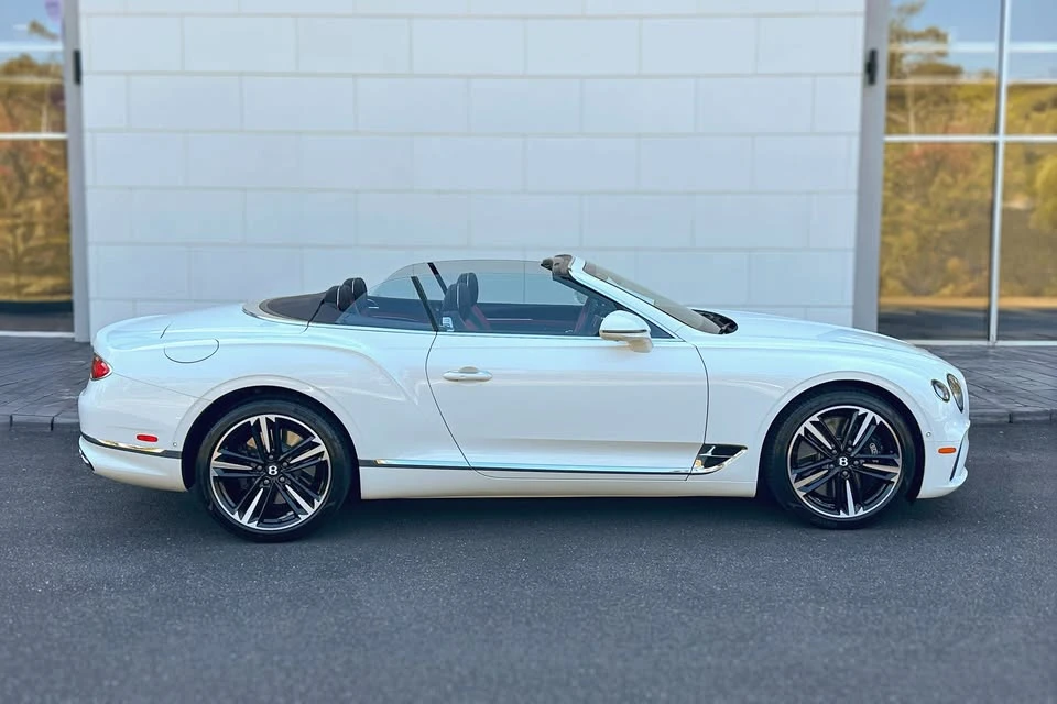 2023 Bentley Continental GTC - Image 10 of 18