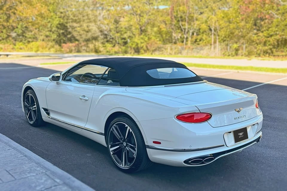 2023 Bentley Continental GTC - Image 14 of 18