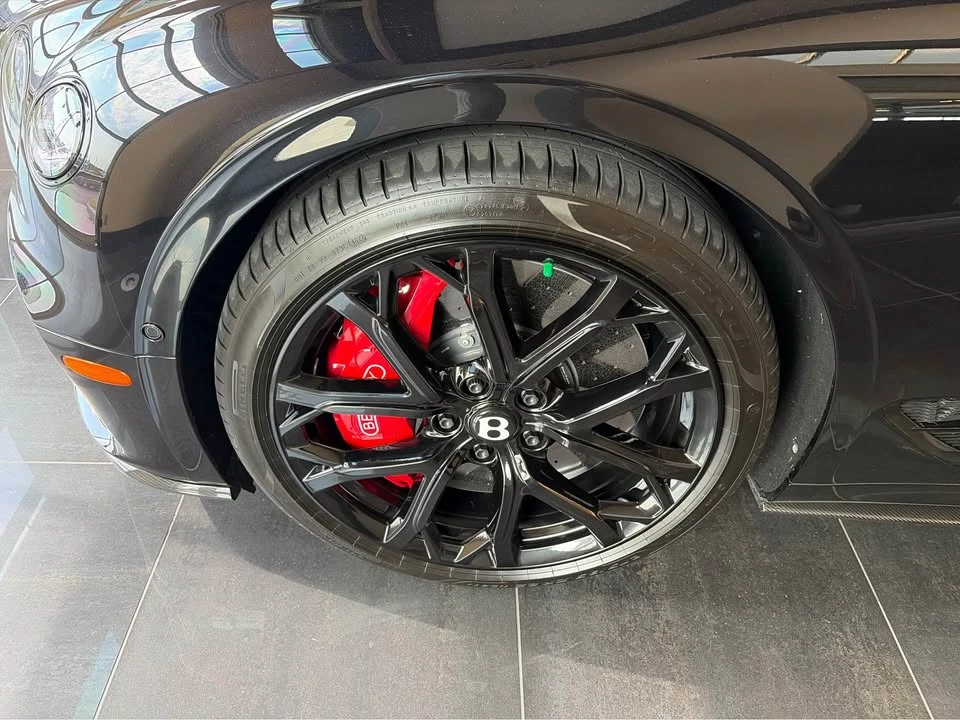 2023 Bentley Continental GT Speed 3rd Gen - Image 9 of 10
