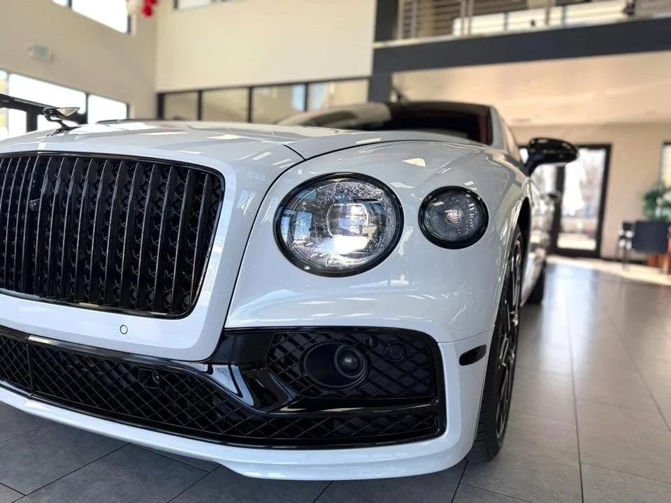 2023 Bentley Continental - Image 18 of 20