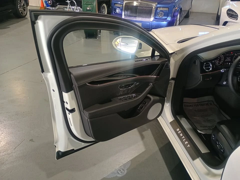 2023 Bentley Continental - Image 8 of 20