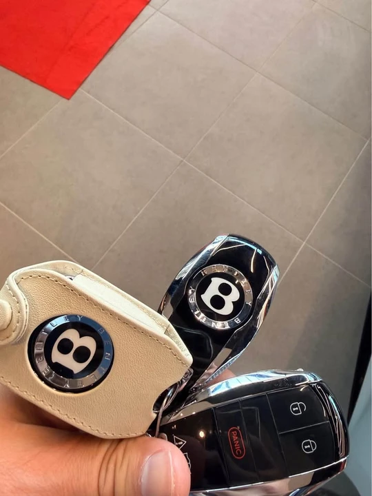 2023 Bentley Continental - Image 16 of 16