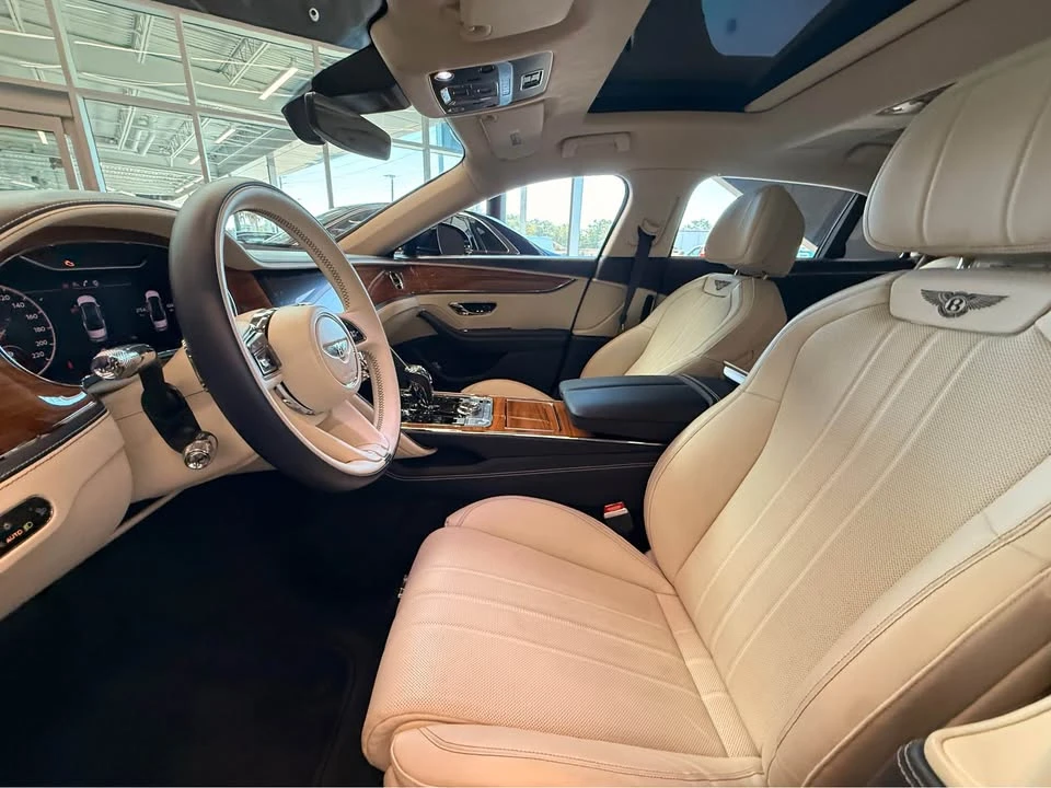 2023 Bentley Continental - Image 8 of 16