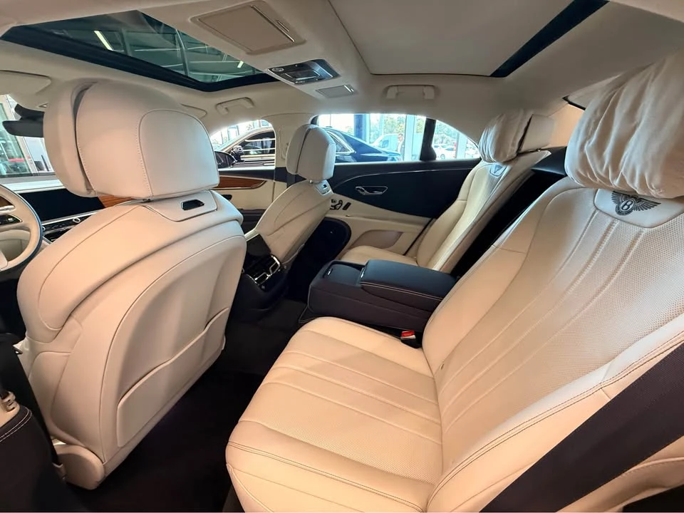 2023 Bentley Continental - Image 14 of 16