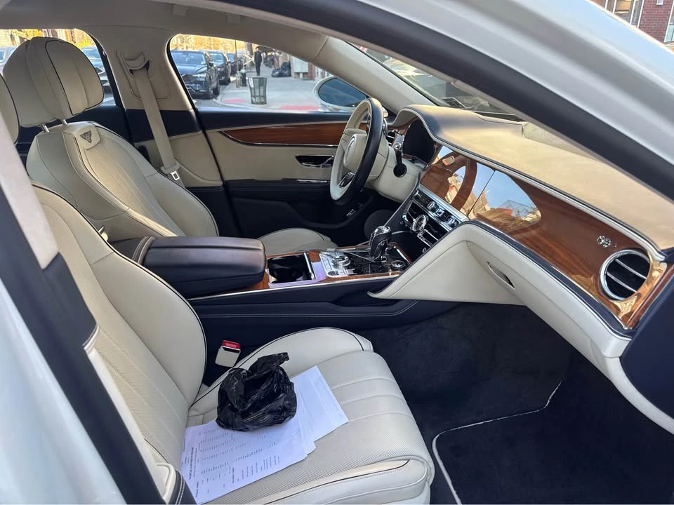 2023 Bentley Continental - Image 6 of 6
