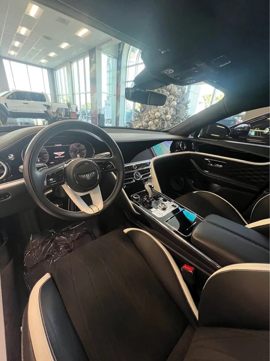 2023 Bentley Continental - Image 5 of 7
