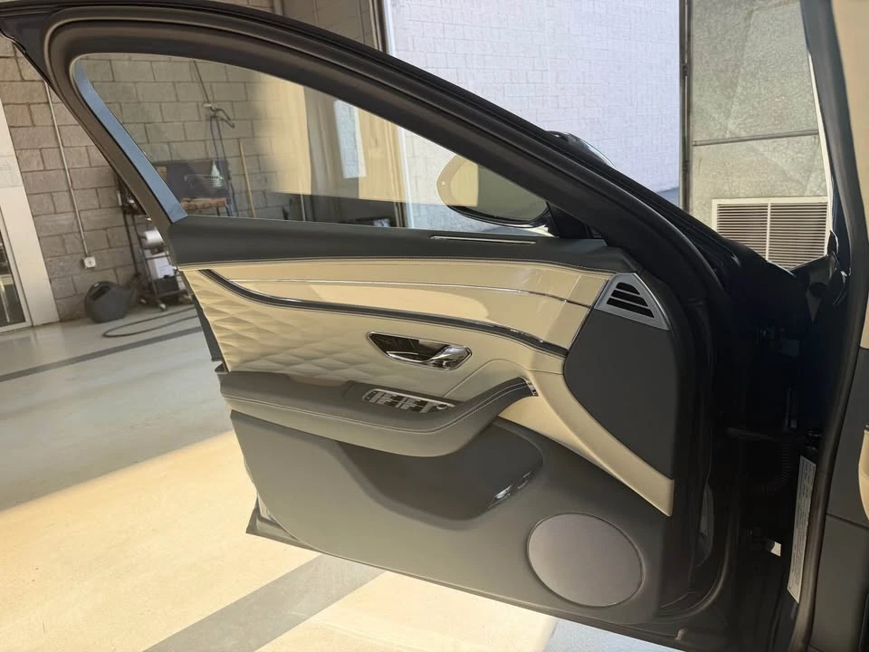 2023 Bentley Continental GT 3rd Gen - Image 10 of 11