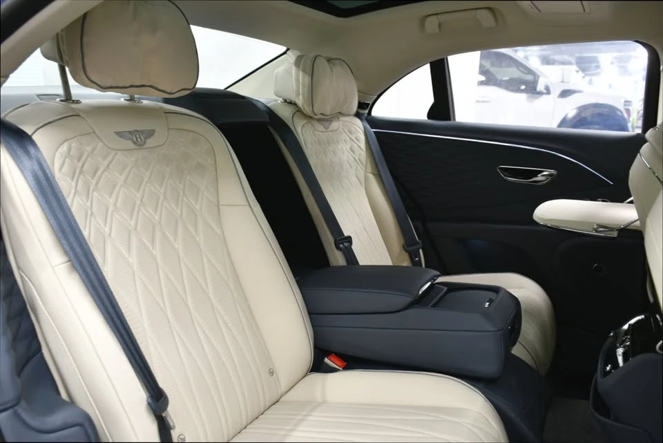 2023 Bentley Continental GT Mulliner 3rd Gen - Image 18 of 20