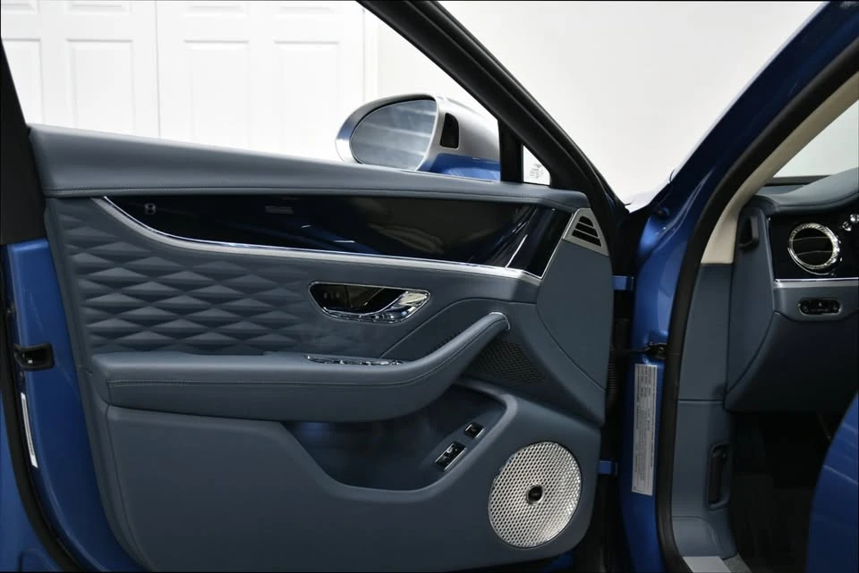 2023 Bentley Continental - Image 11 of 20