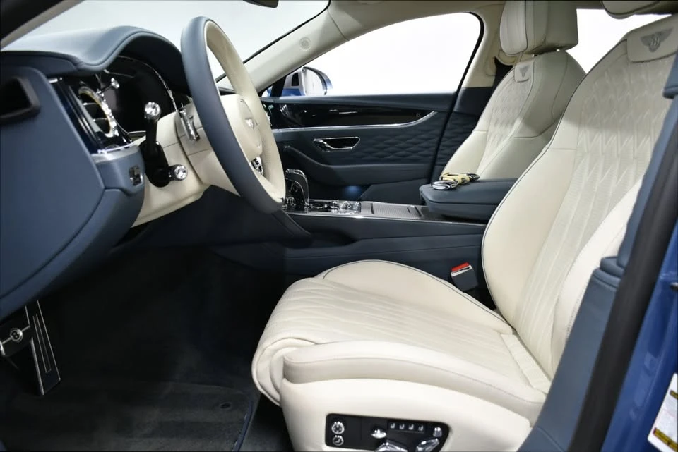2023 Bentley Continental GT Mulliner 3rd Gen - Image 13 of 20