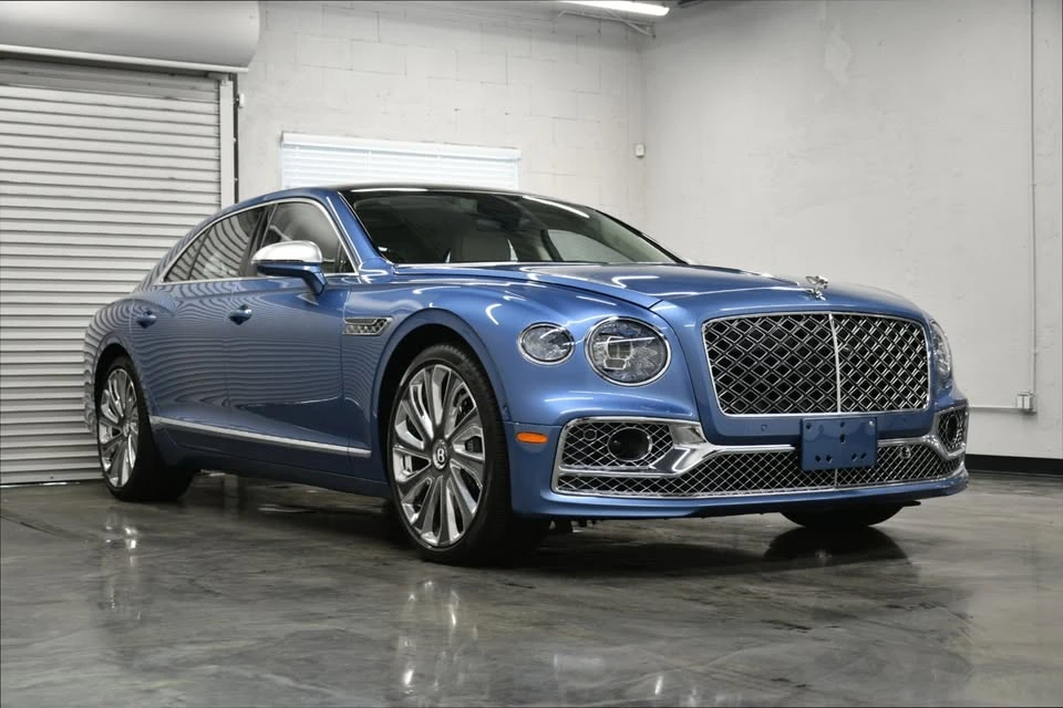 2023 Bentley Continental GT Mulliner 3rd Gen - Image 9 of 20