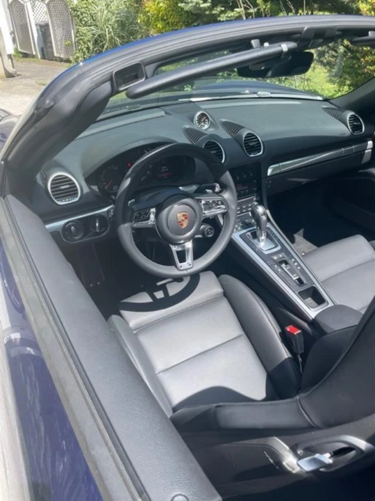 2023 Porsche 718 Boxster GTS 4.0 - Image 2 of 3