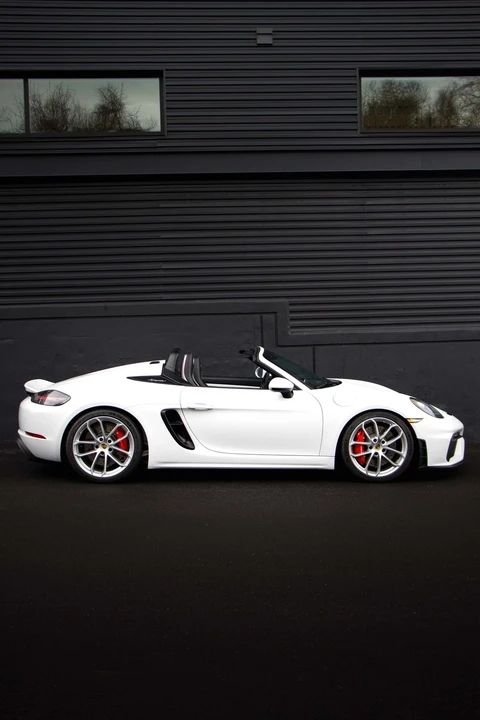 2023 Porsche 718 Boxster Spyder - Image 10 of 18