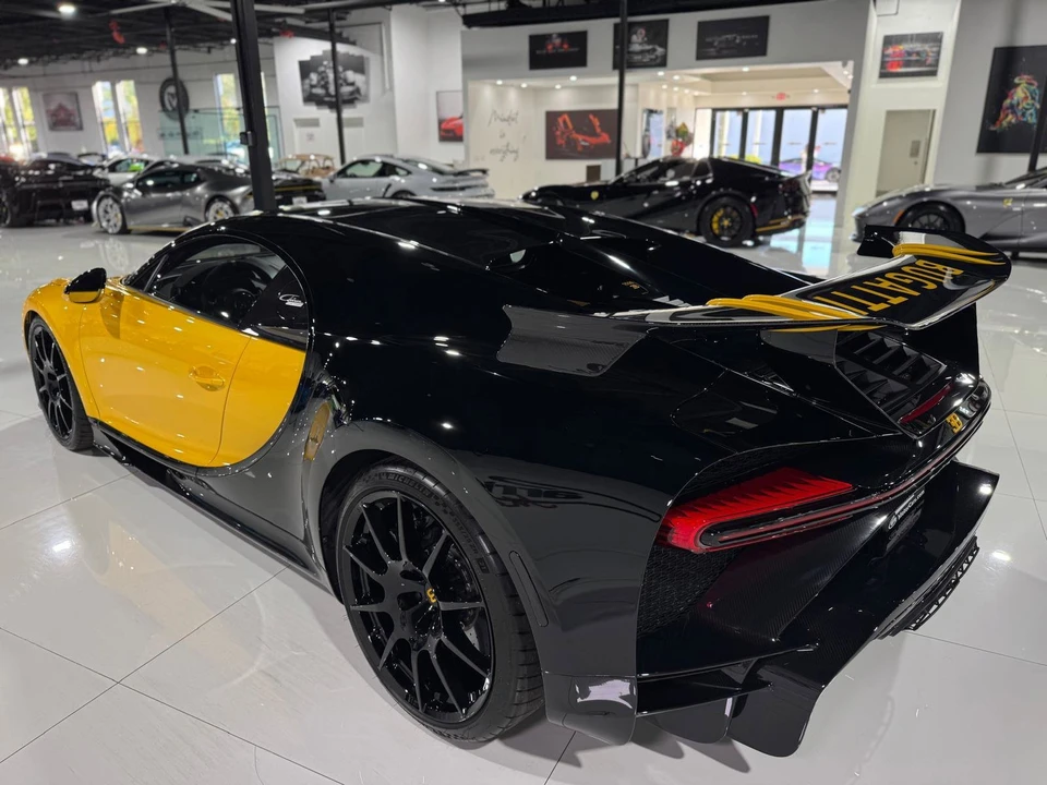 2023 Bugatti Chiron Super Sport - Image 5 of 21