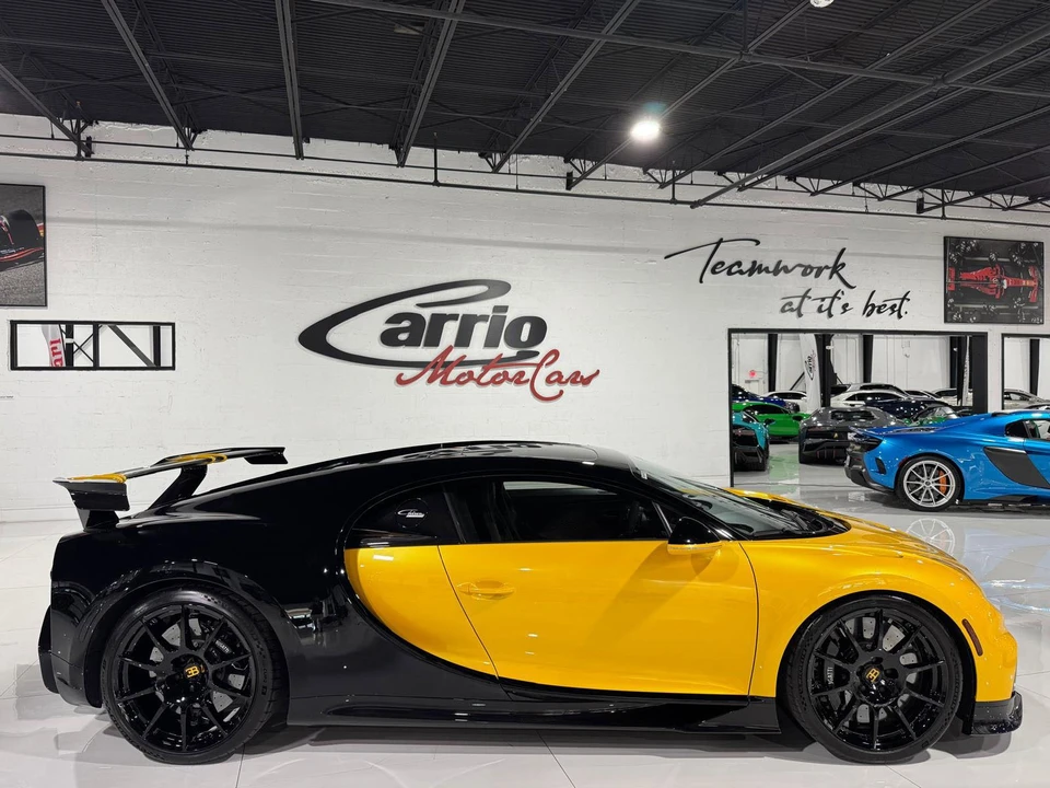 2023 Bugatti Chiron Super Sport - Image 8 of 21