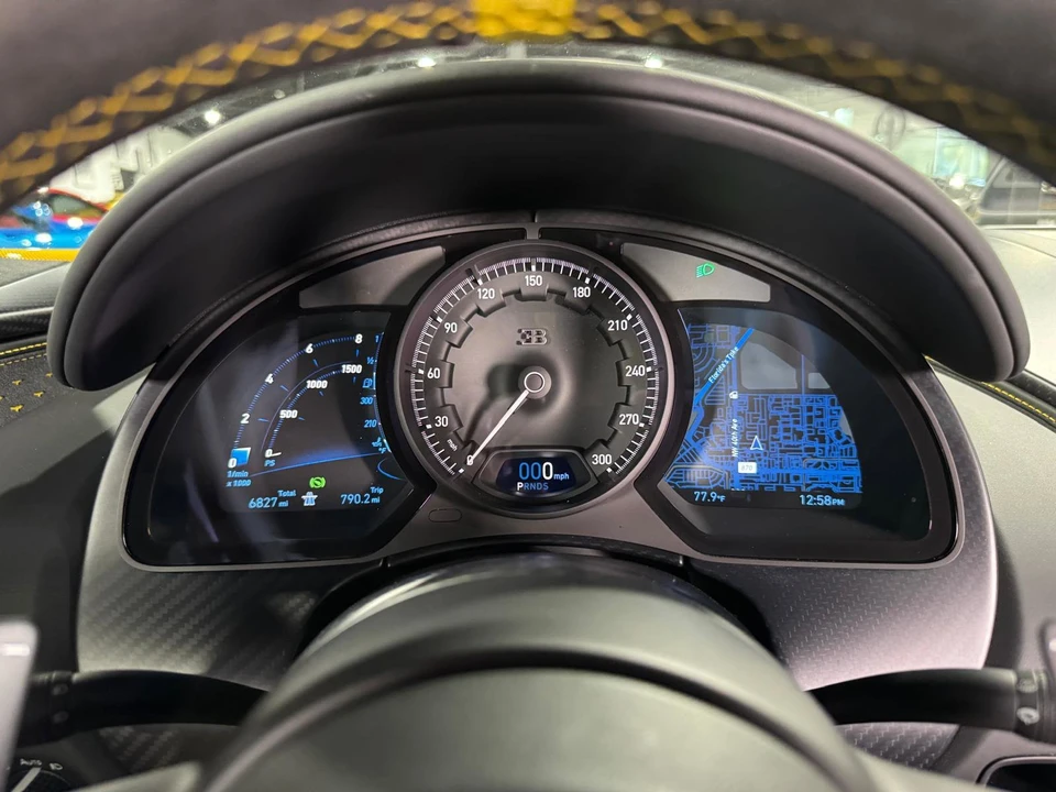 2023 Bugatti Chiron Super Sport - Image 13 of 21