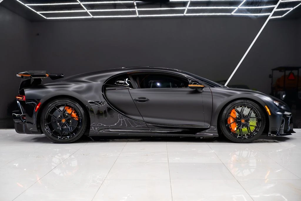 2023 Bugatti Chiron Pur Sport - Image 6 of 31