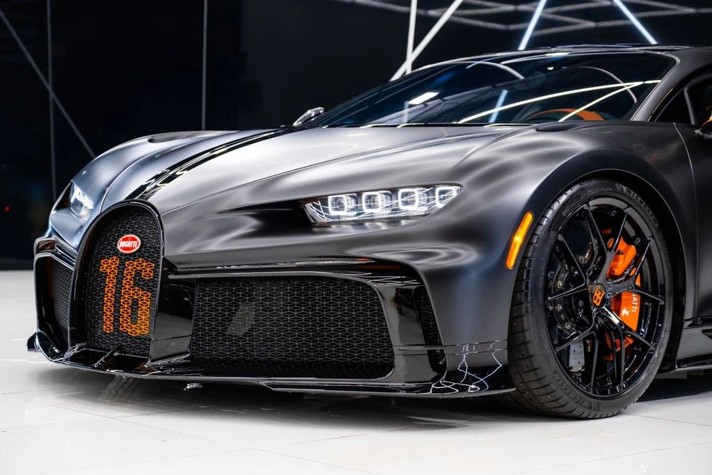 2023 Bugatti Chiron Pur Sport - Image 4 of 31
