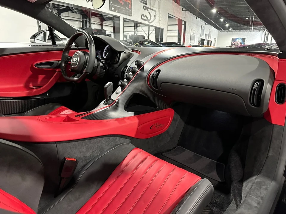 2023 Bugatti Chiron Pur Sport - Image 15 of 21