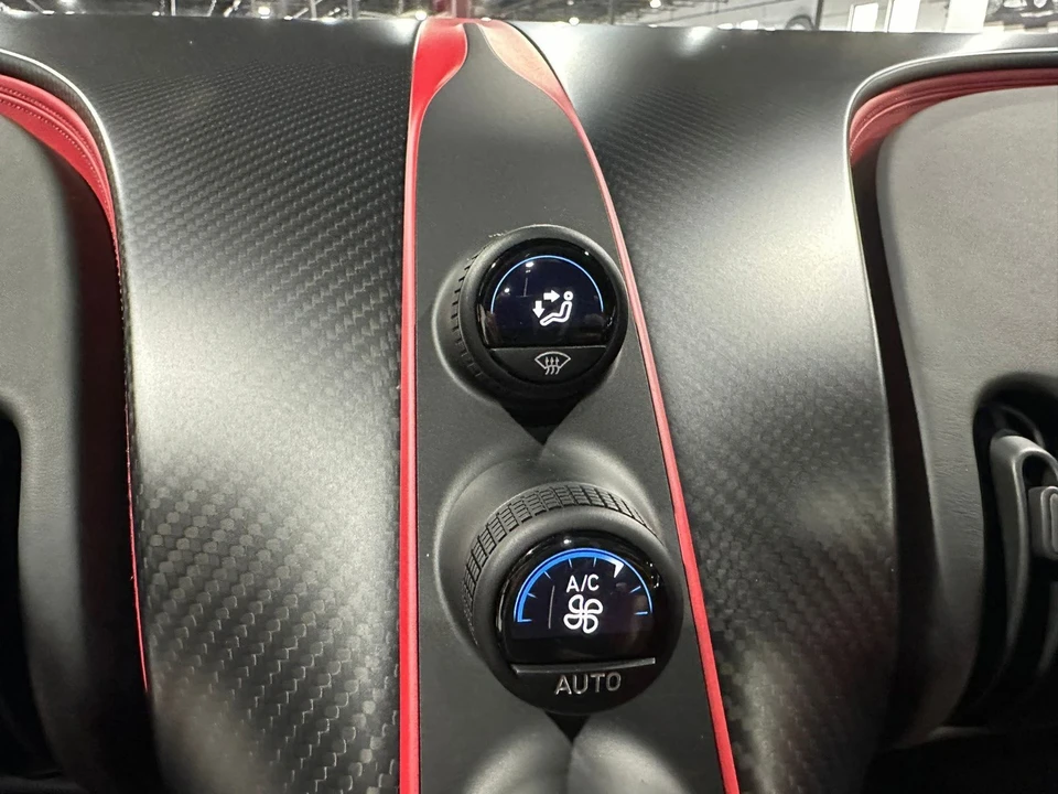 2023 Bugatti Chiron Pur Sport - Image 20 of 21
