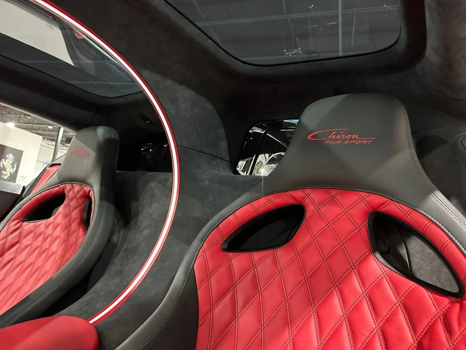 2023 Bugatti Chiron Pur Sport - Image 12 of 12
