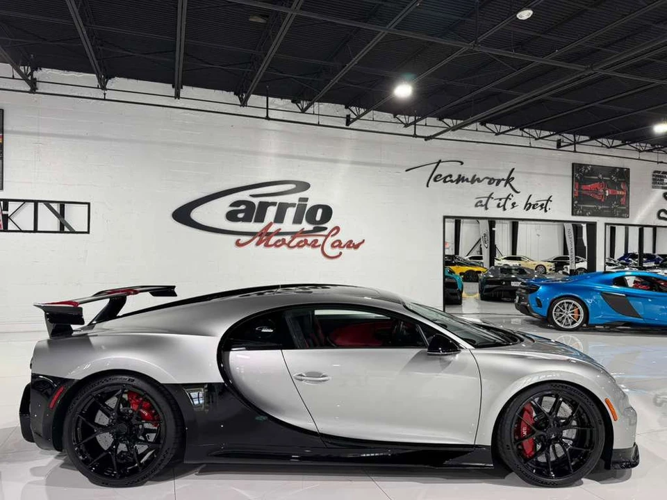 2023 Bugatti Chiron Pur Sport - Image 8 of 21