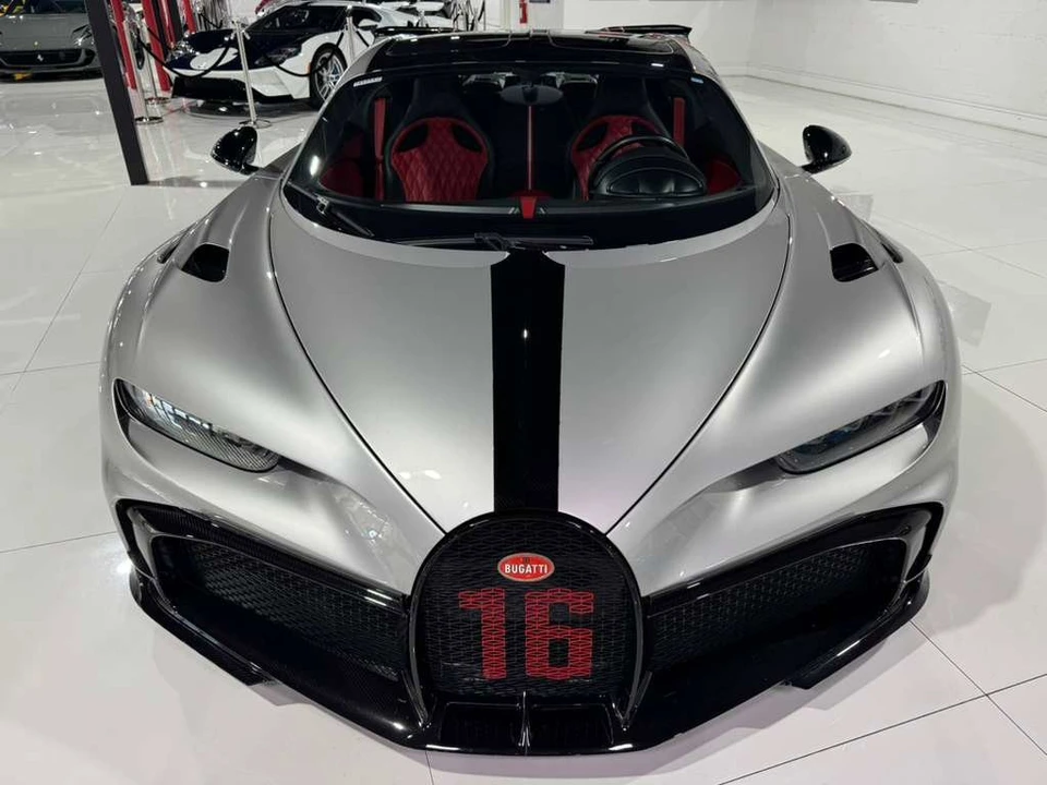2023 Bugatti Chiron Pur Sport - Image 2 of 21