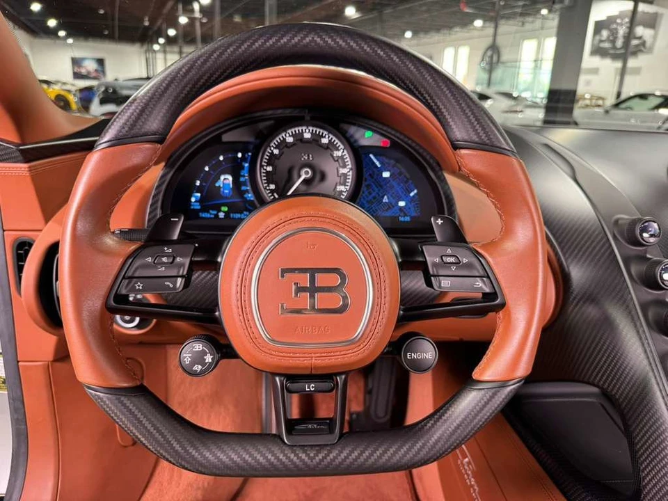2023 Bugatti Chiron Super Sport - Image 14 of 21