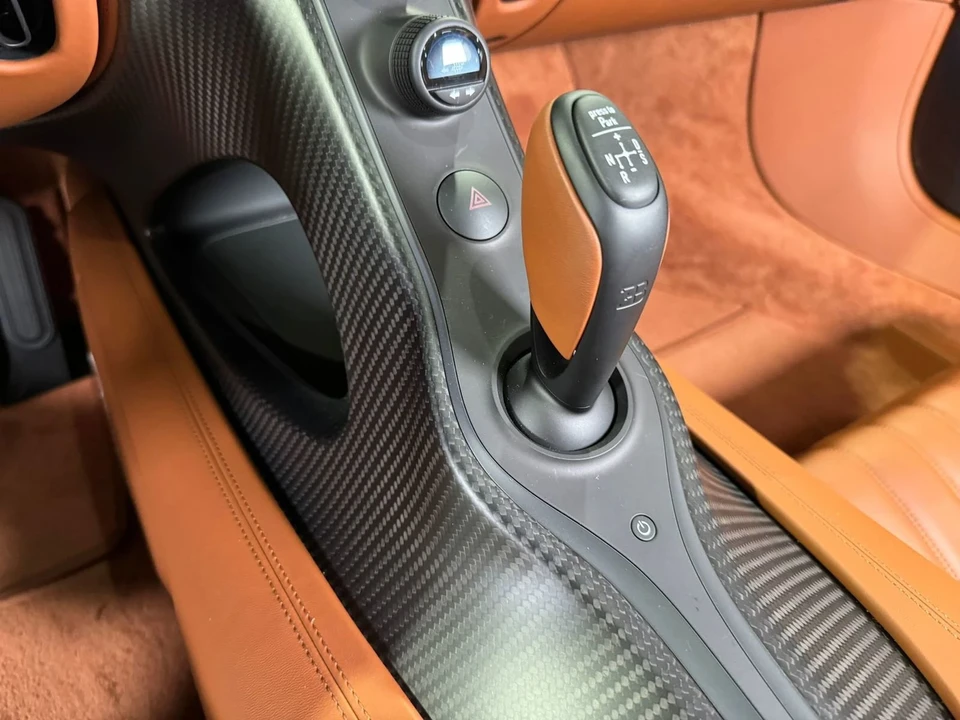 2023 Bugatti Chiron Super Sport - Image 17 of 21