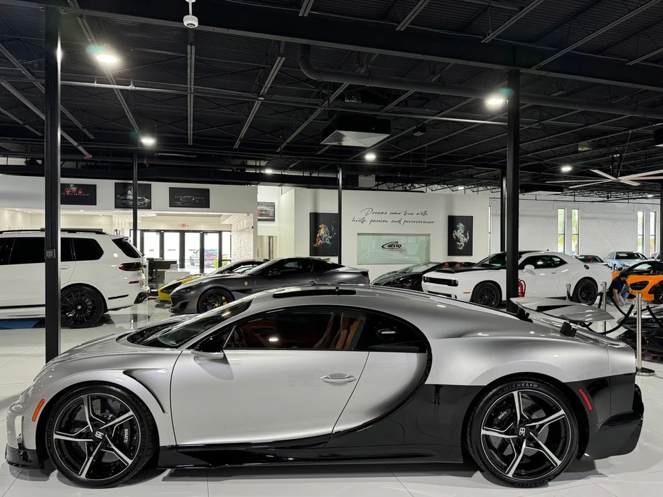 2023 Bugatti Chiron Super Sport - Image 4 of 12