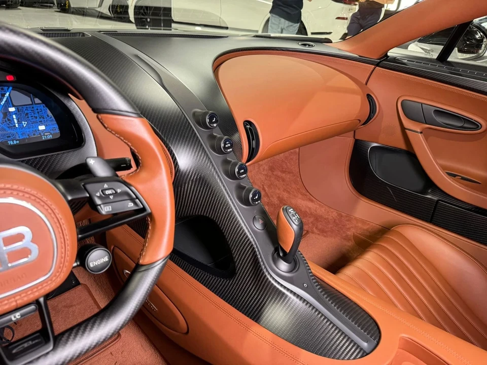 2023 Bugatti Chiron Super Sport - Image 19 of 21