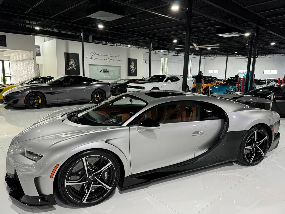 2023 Bugatti Chiron Super Sport - Image 3 of 12