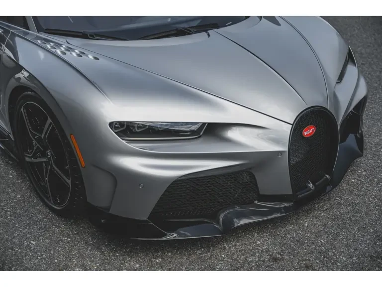 2023 Bugatti Chiron Super Sport - Image 10 of 31