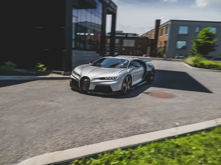 2023 Bugatti Chiron Super Sport - Image 9 of 31