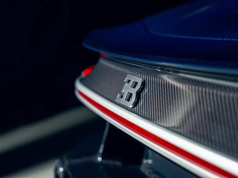 2023 Bugatti Chiron Super Sport - Image 21 of 31